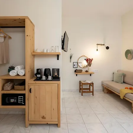 Gasthof Capella Skiathos, Town