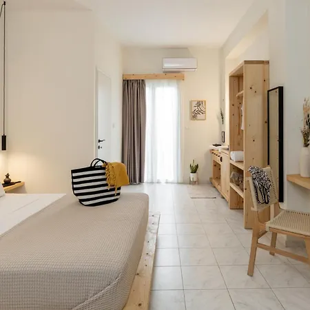 Capella Skiathos, Town בית הארחה