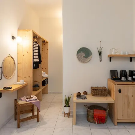 Capella Skiathos, Town بيت ضيافة