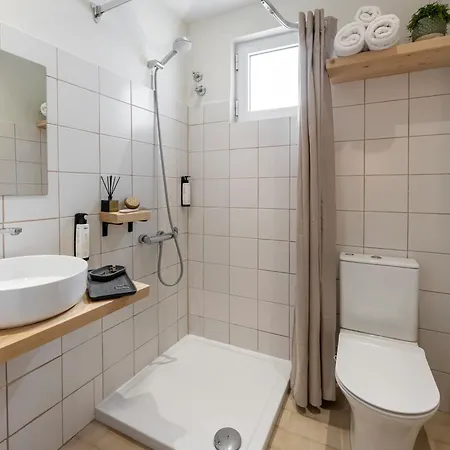 Capella Skiathos, Town بيت ضيافة 4*