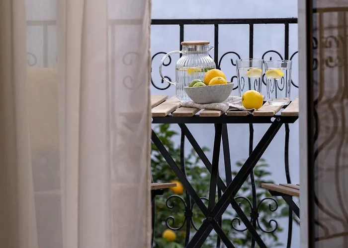 Capella Skiathos, Town Guest house Skiathos Town